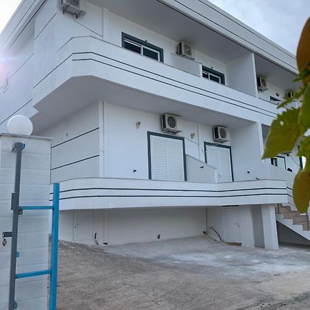 Vila Ergys Ksamil Buitenkant foto