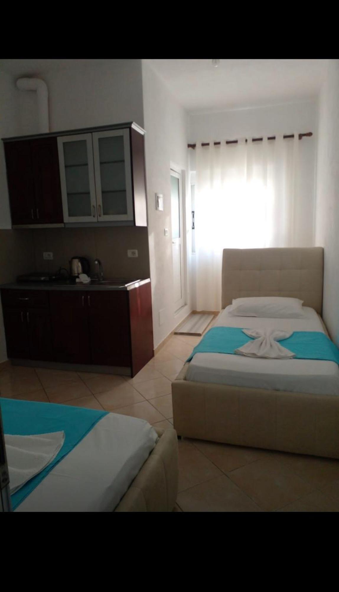 Vila Ergys Ksamil Buitenkant foto